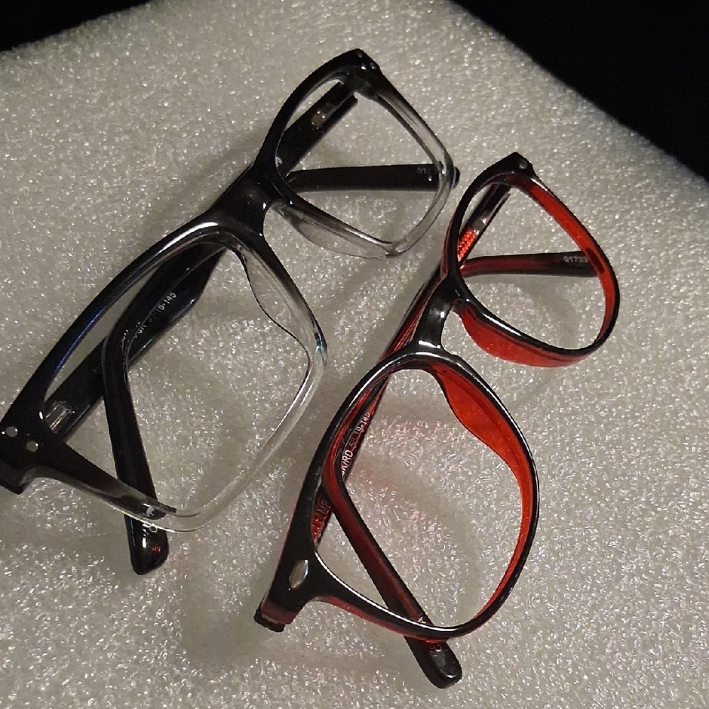 Tempo Paris Black and Red Glasses Modern Design